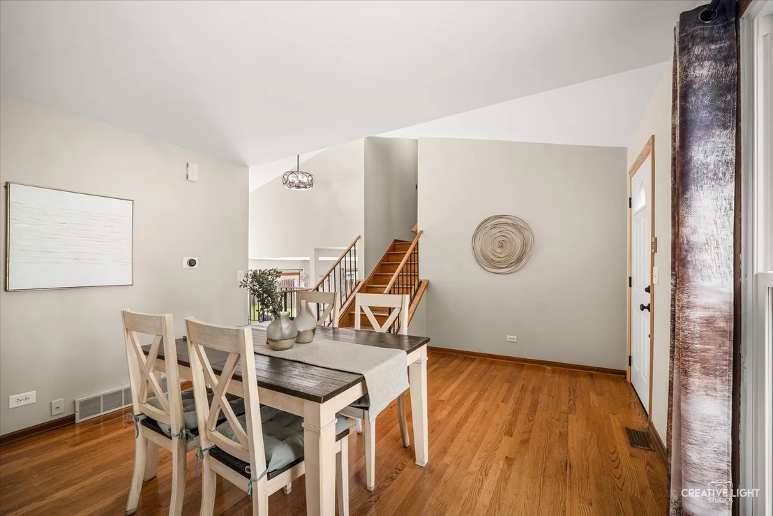 Photo of 208 Iris Drive