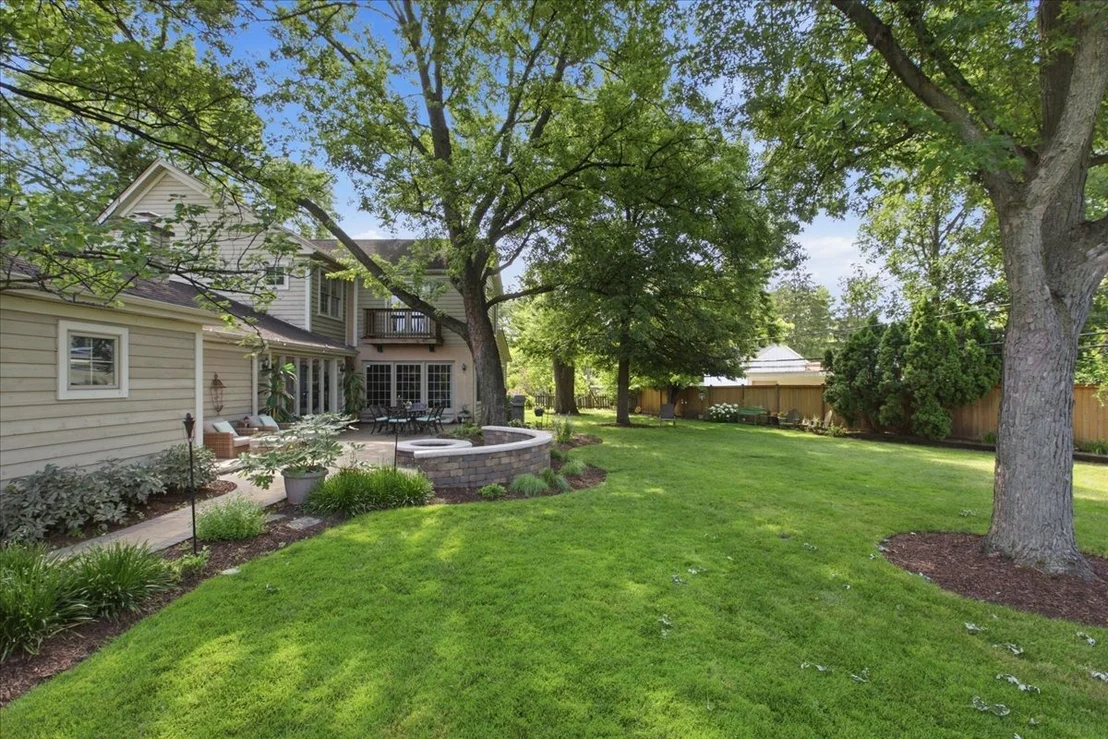 Photo of 2501 Robincrest Lane