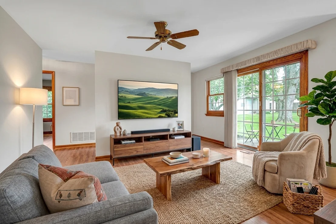 Photo of Unit 21364 at 21364 Silktree Circle