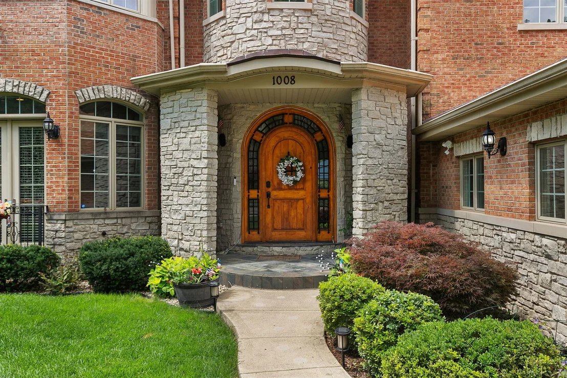 Photo of 1008 Meadow Road