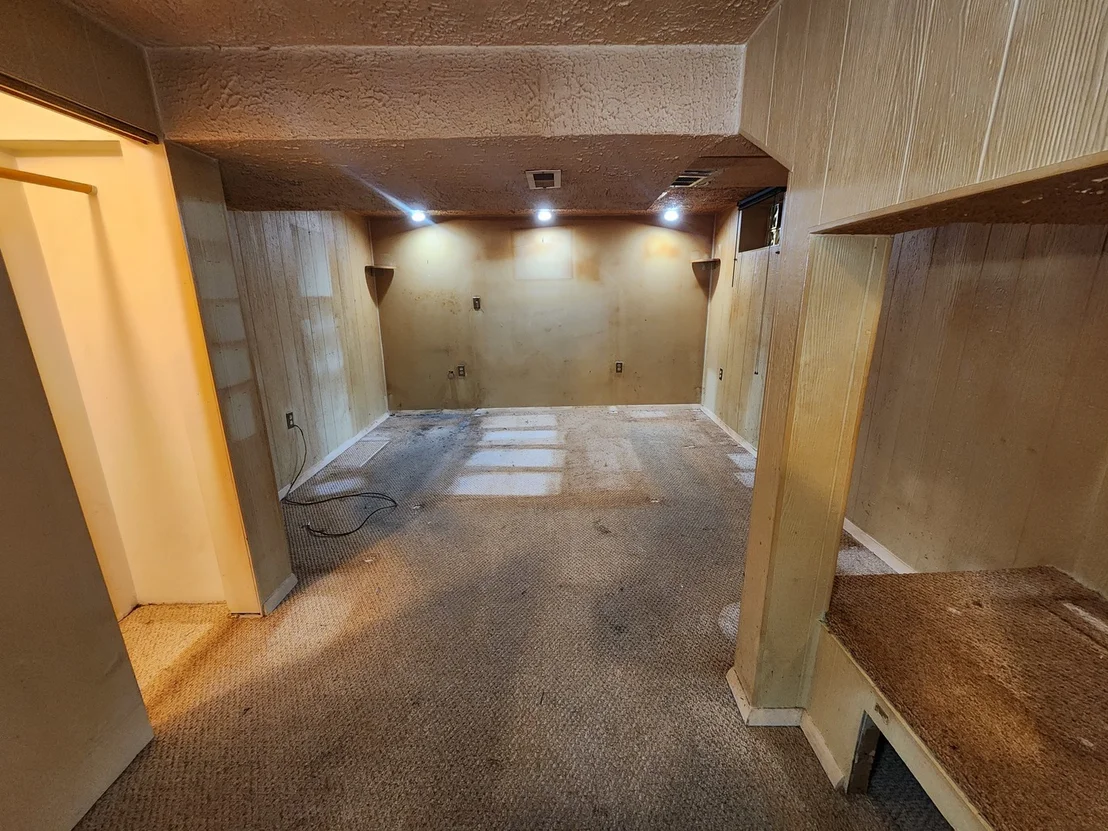 Photo of 4410 W 81st Place