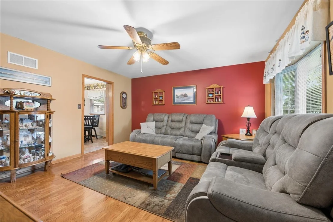 Photo of 104 Sunset Strip