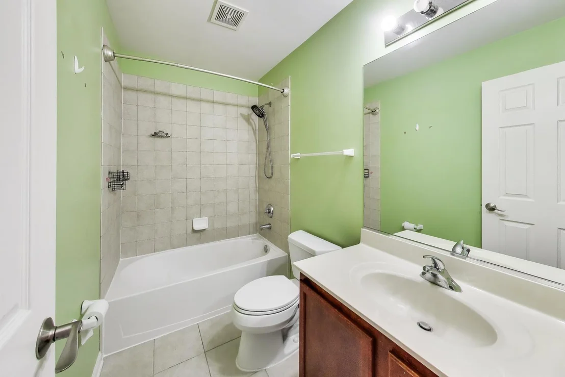 Photo of 932 Tuscany Drive