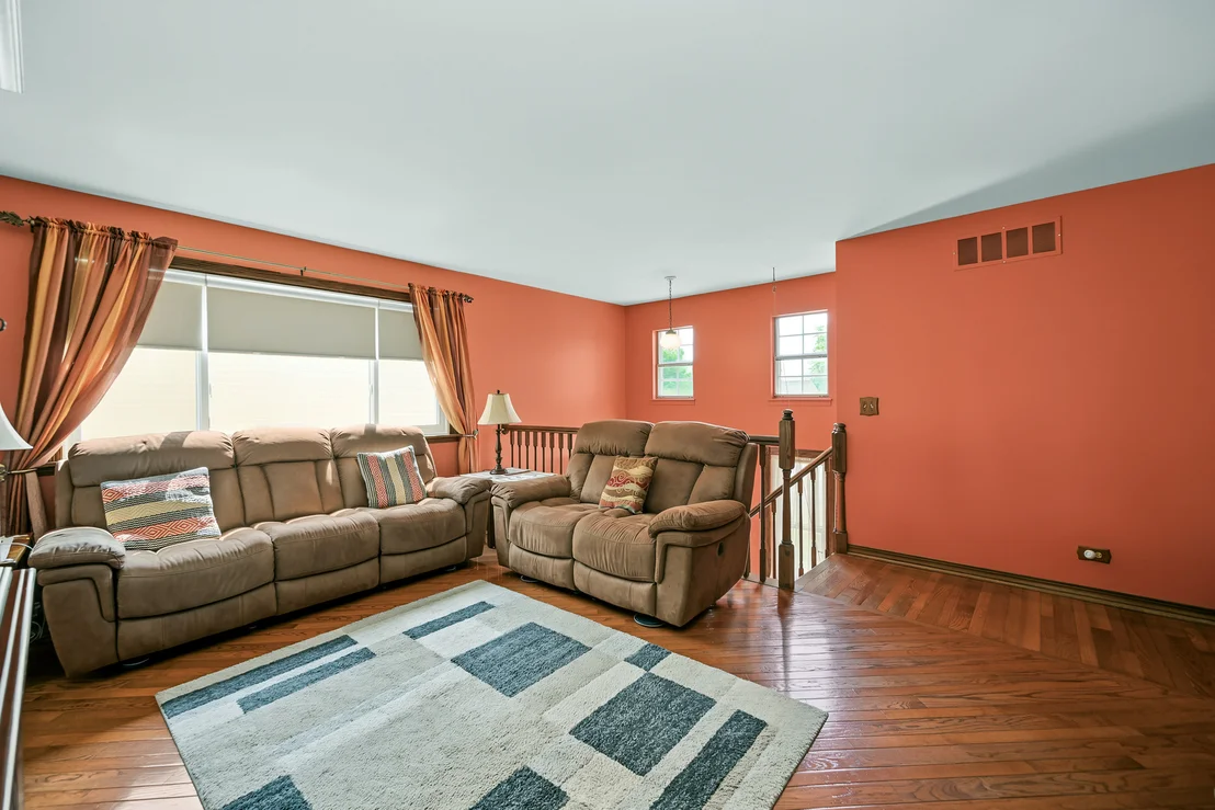 Photo of 1293 Caribou Trail