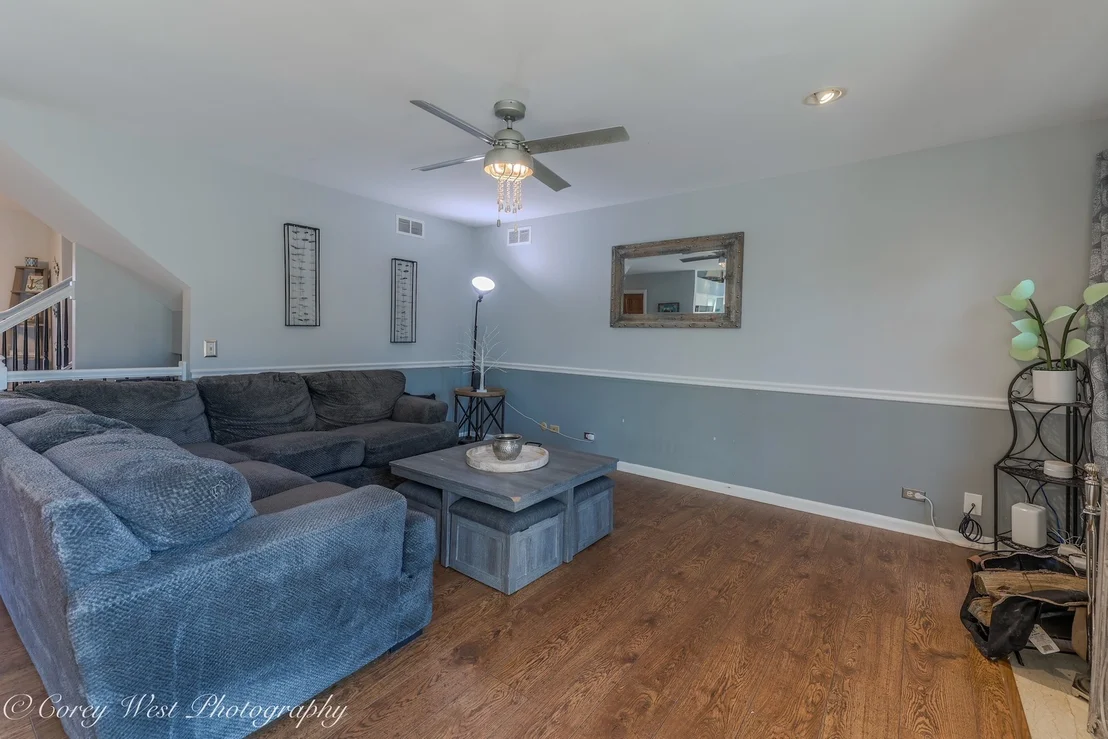 Photo of 10215 Ridge Lane