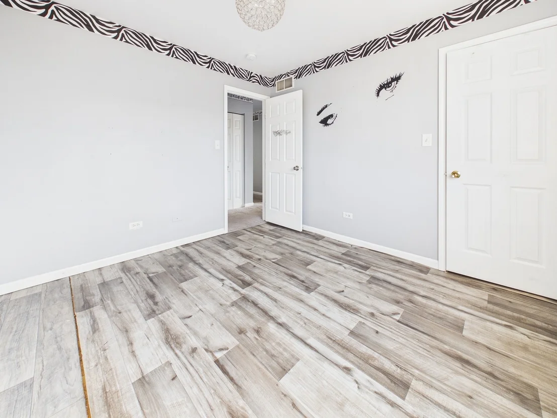 Photo of 695 Cassandra Lane
