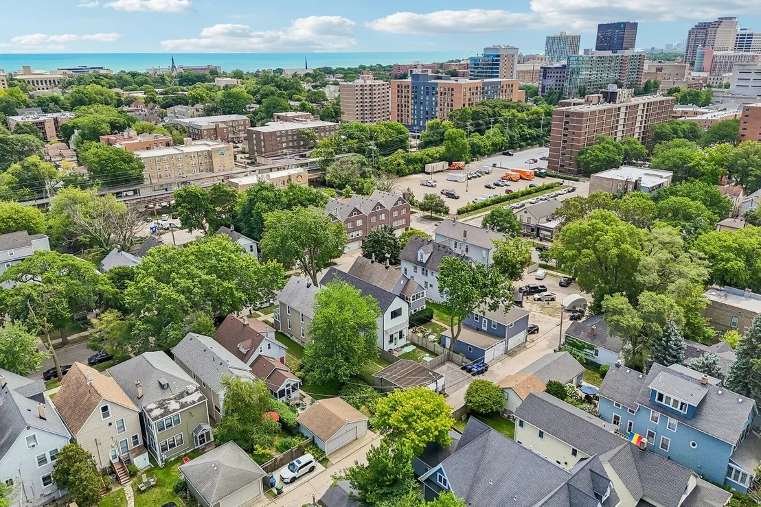 Photo of 2012 Maple Avenue