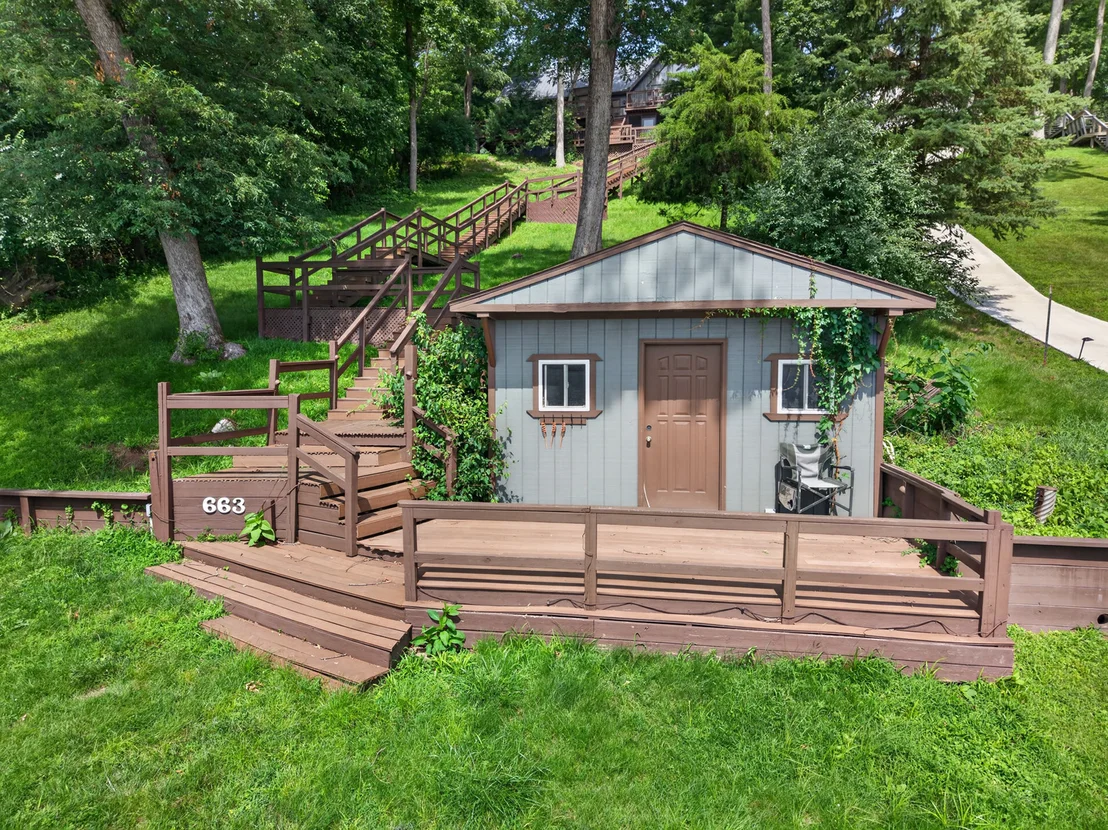 Photo of 663 Rollingwood Place