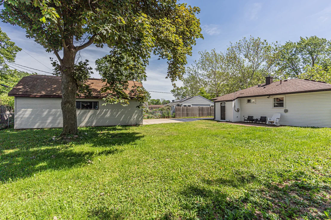 Photo of 3712 Wren Lane