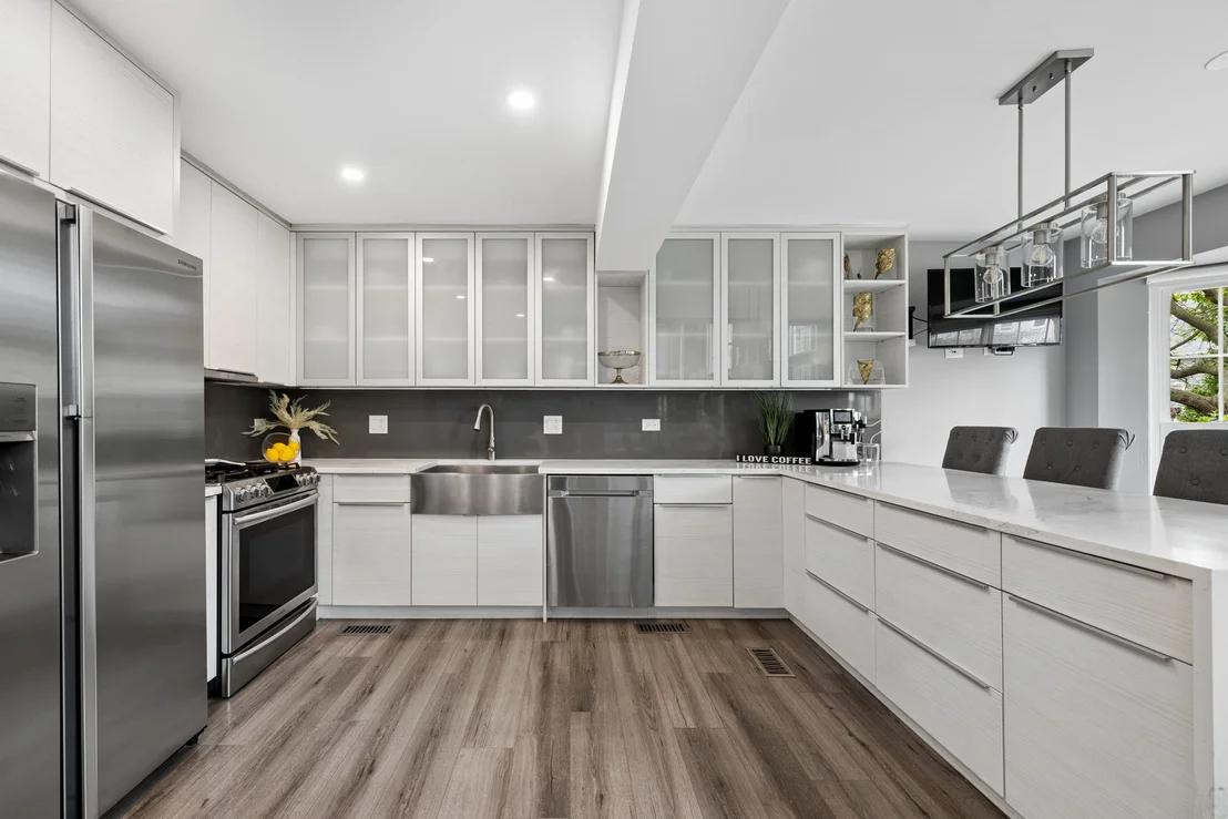 Photo of 285 Lorraine Circle