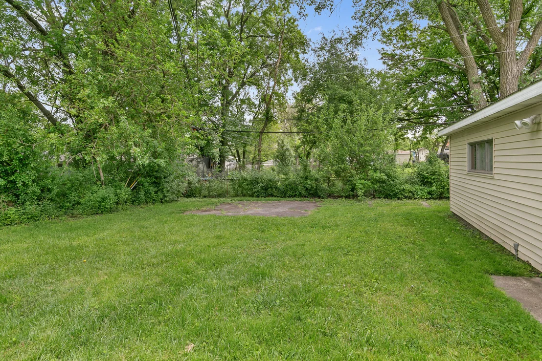 Photo of 15403 Cherry Lane