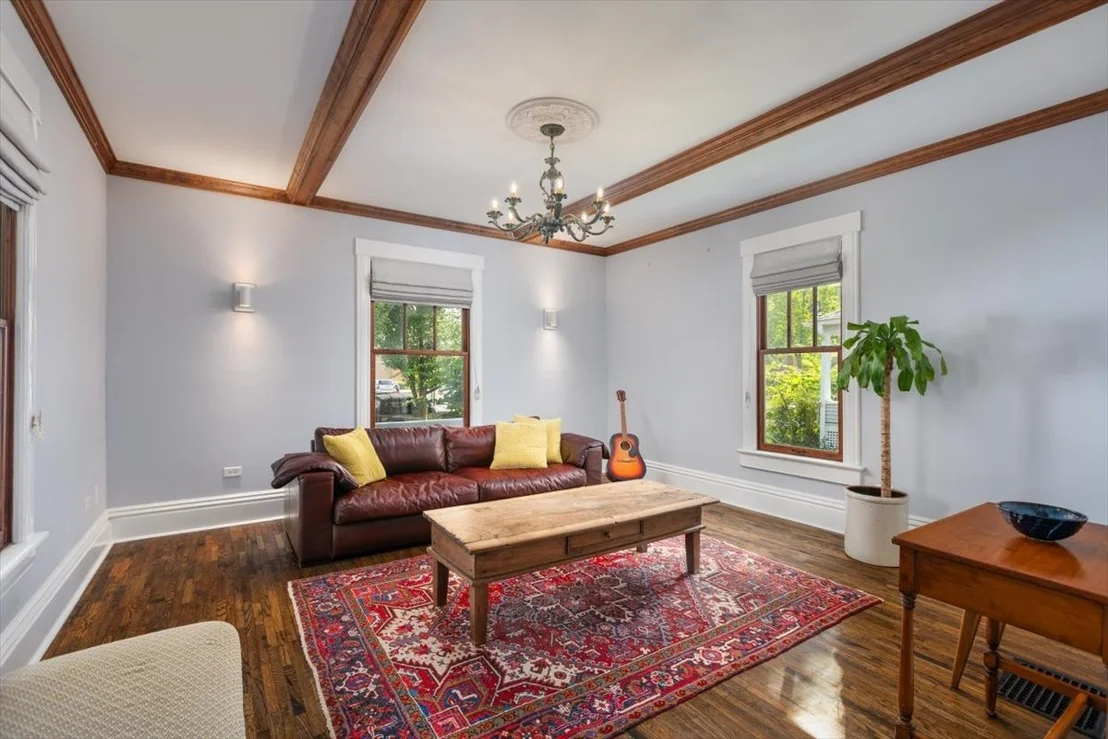Photo of 321 North Avenue