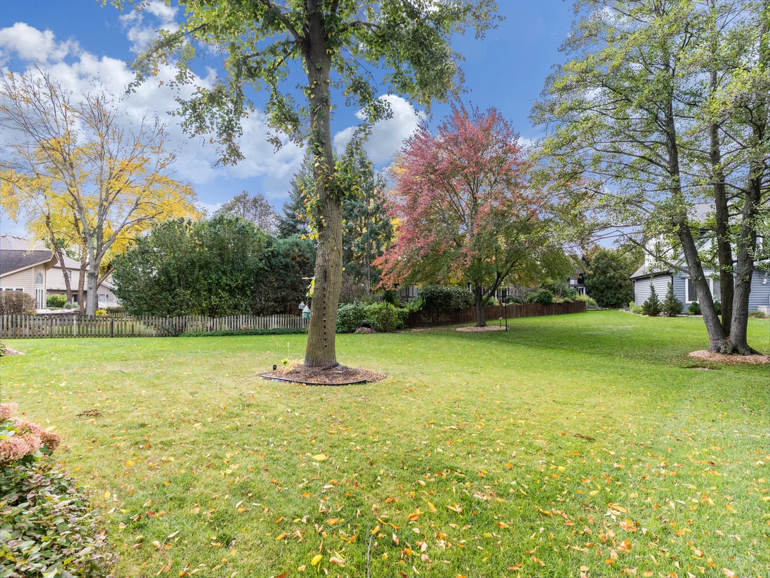 Photo of 4029 Broadmoor Circle