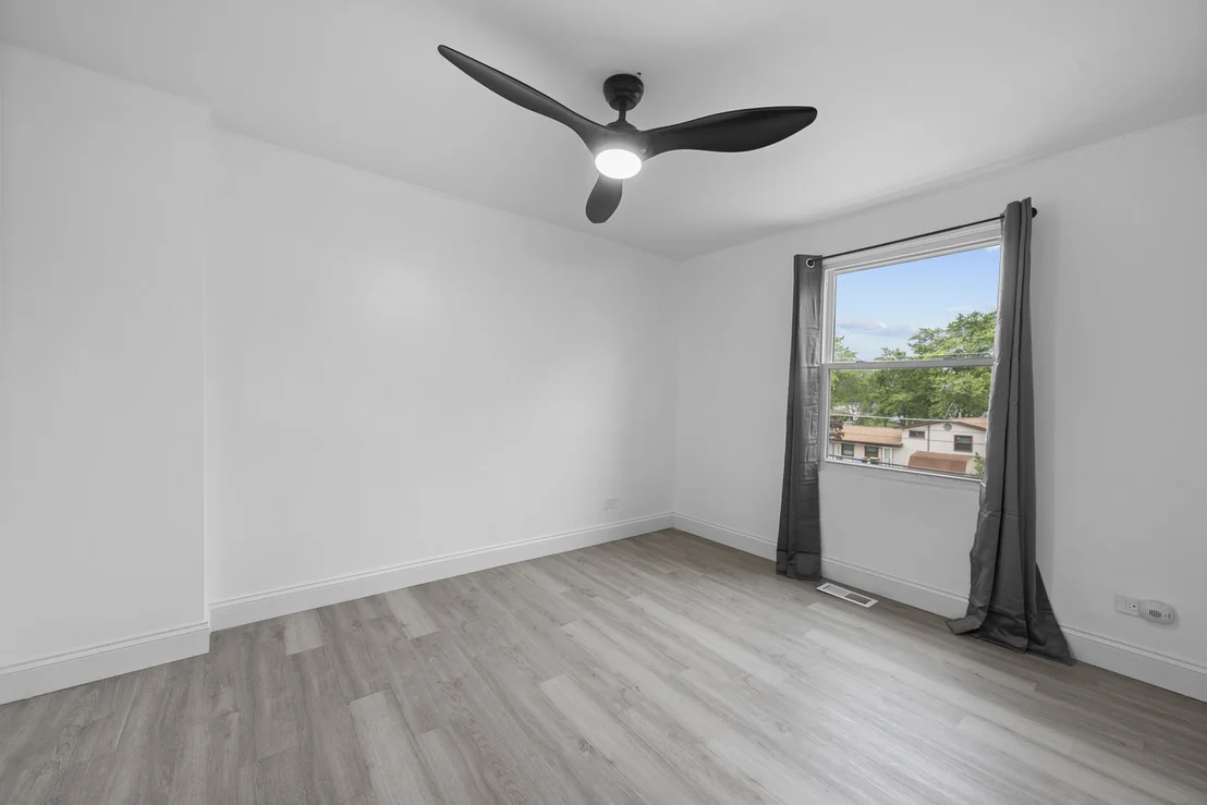 Photo of 818 Lexington Circle