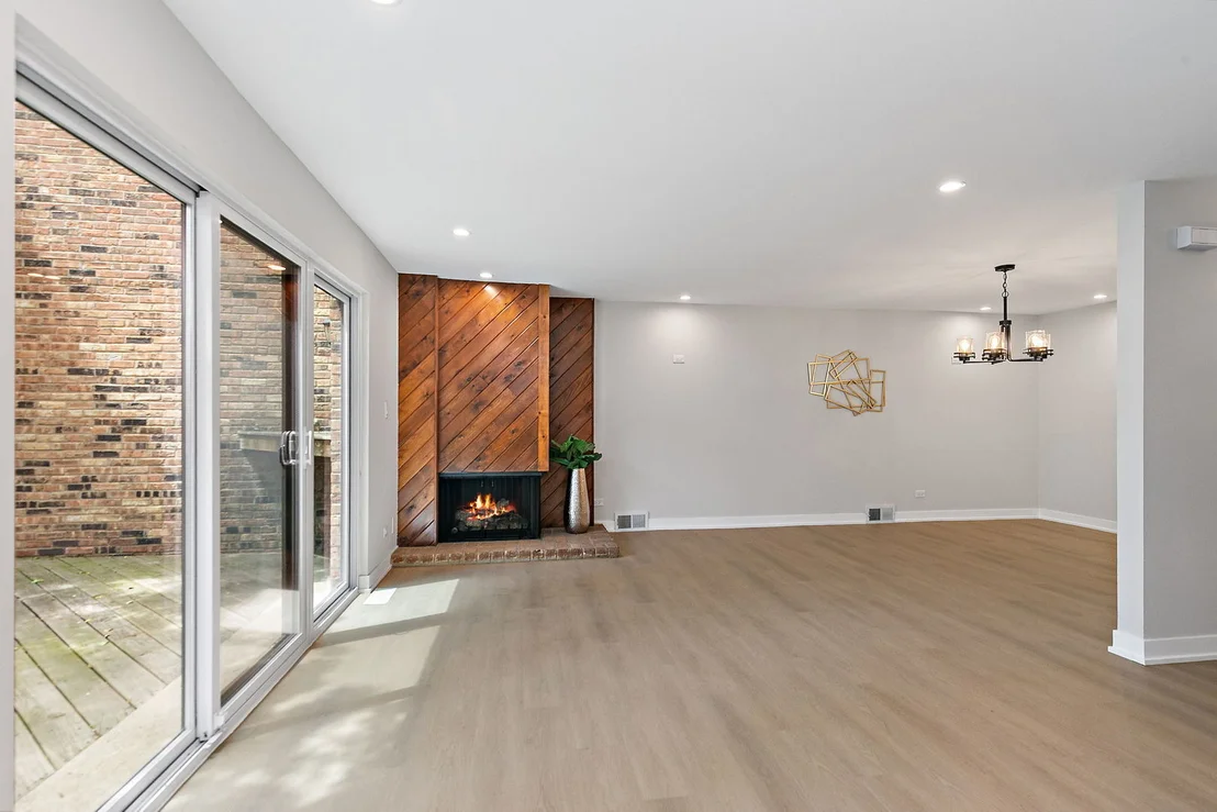 Photo of 2013 Post Oak Place