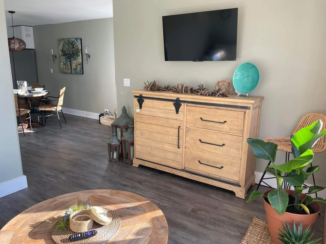 Photo of 4909 Wildwood Drive