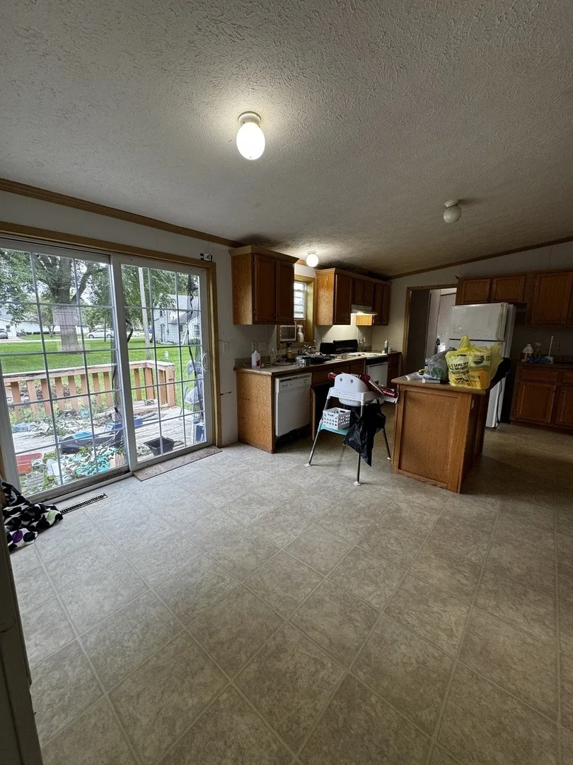 Photo of 712 E Main Street
