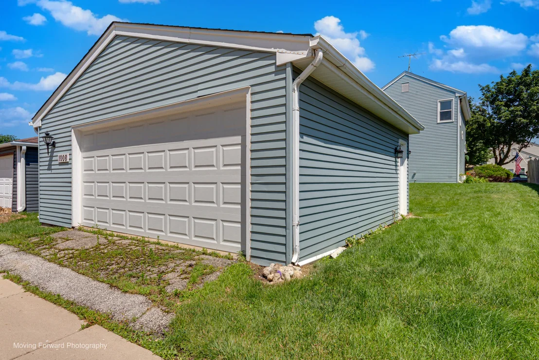 Photo of 1008 Geneva Drive