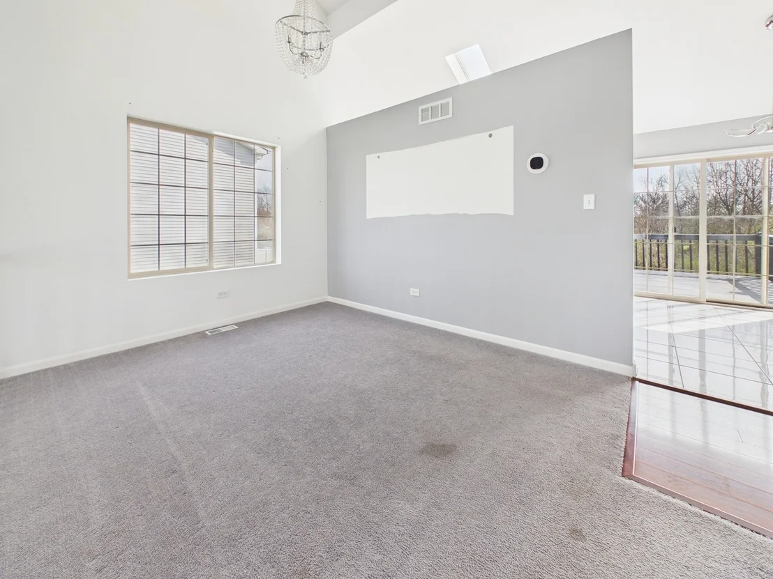 Photo of 695 Cassandra Lane