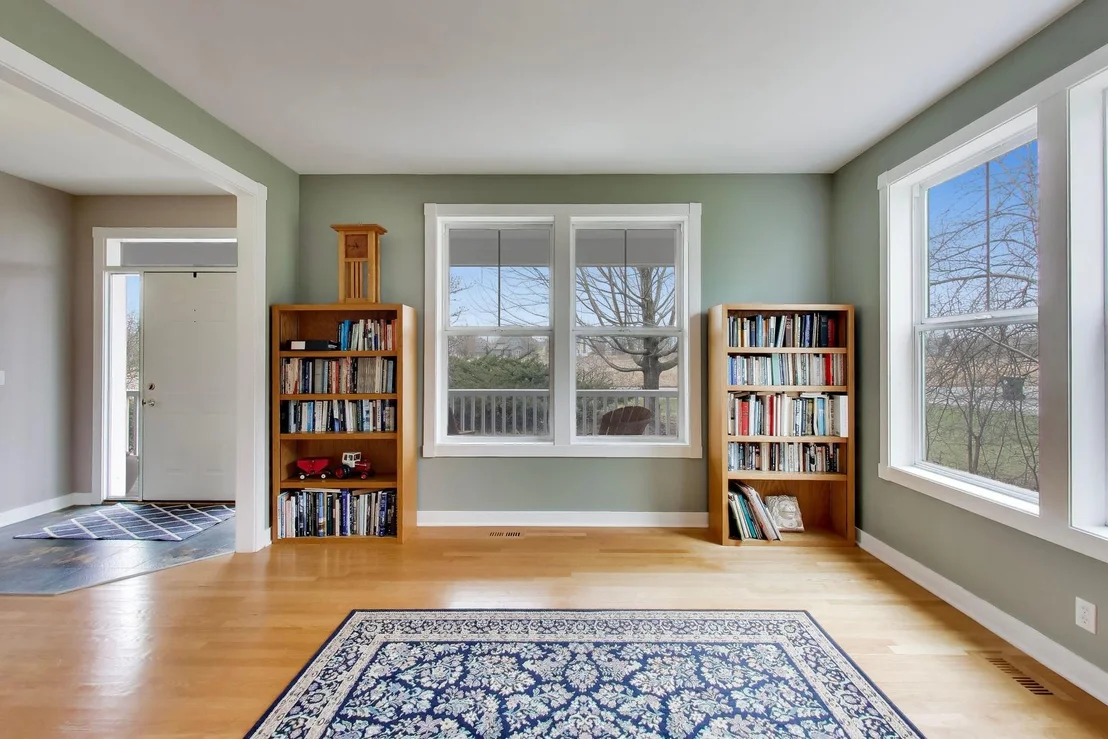 Photo of 1082 Prairie Trail