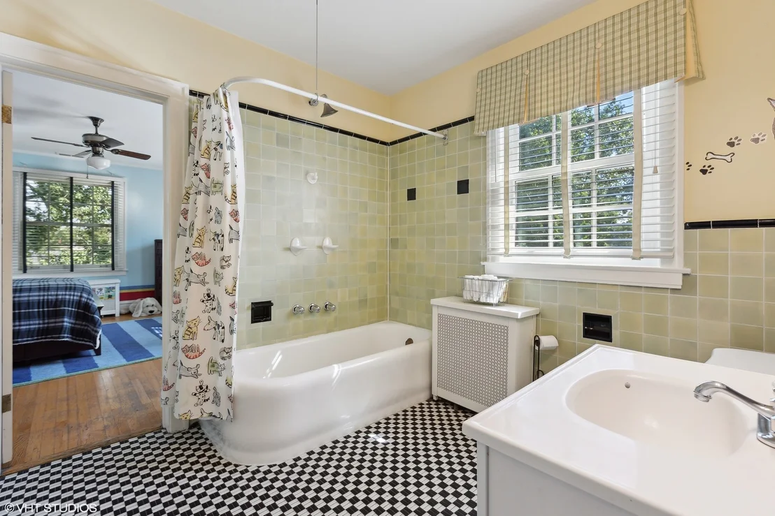 Photo of 142 Akenside Road