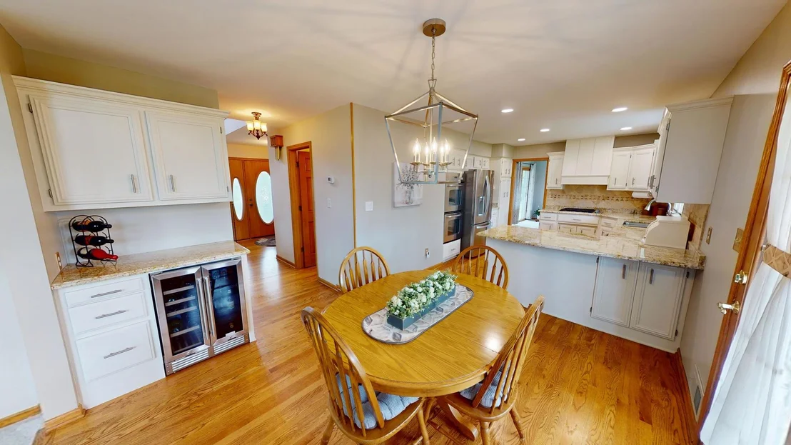 Photo of 25715 W Cherokee Trail