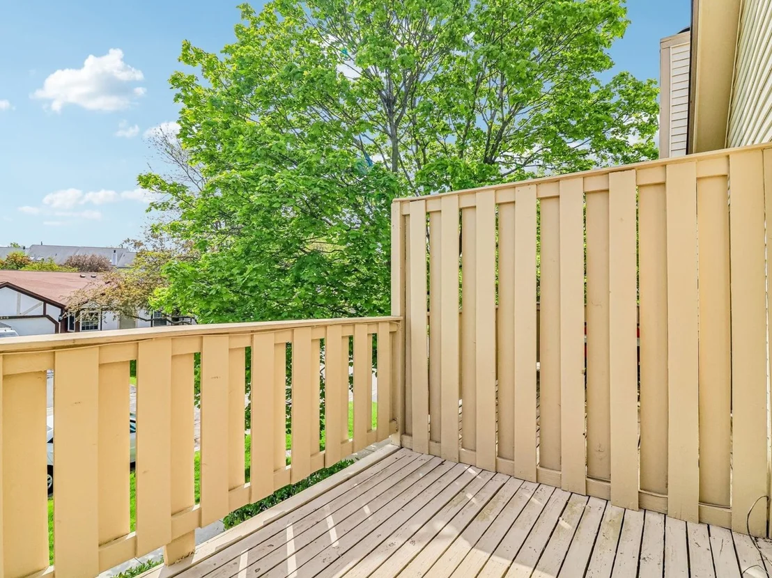 Photo of 281 Whitewood Drive