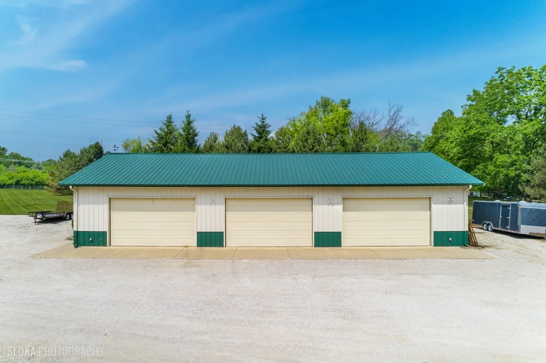 Photo of 153 Algonquin Road