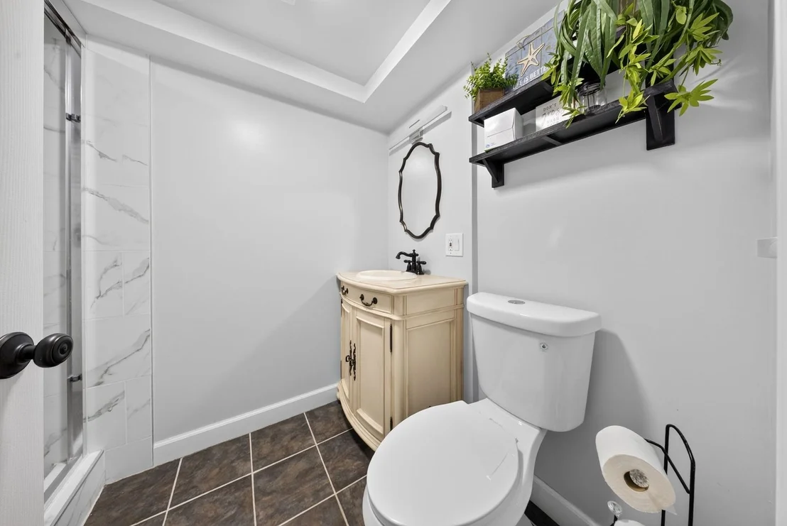 Photo of 1003 BELLEVUE Avenue