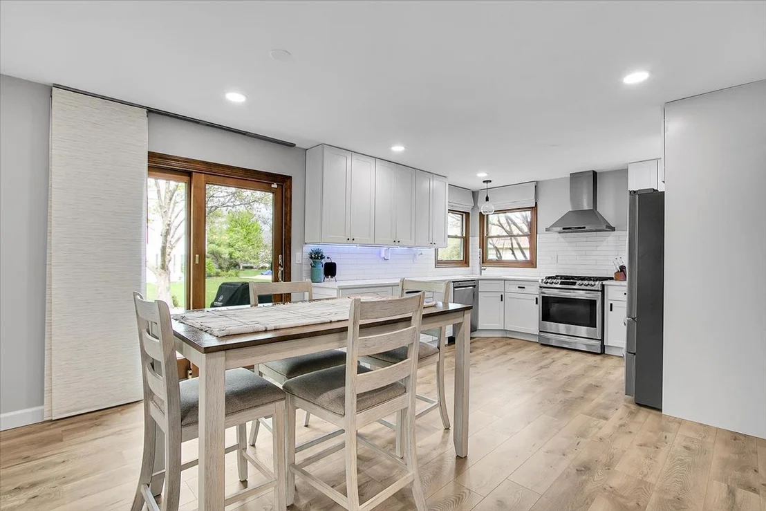 Photo of 1450 Canter Lane