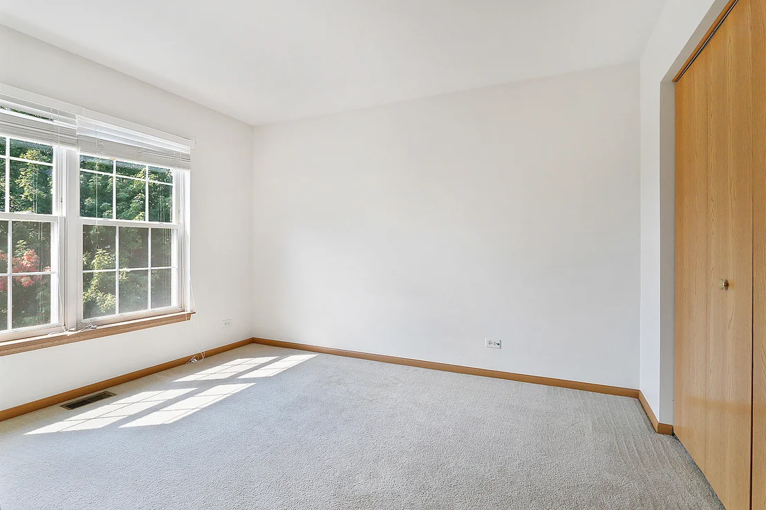 Photo of 3047 Woodside Drive