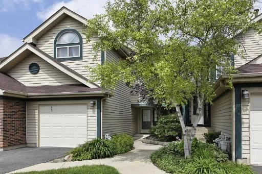 Photo of 951 Ridgefield Lane