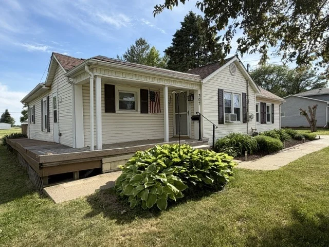 Photo of 307 Division Street