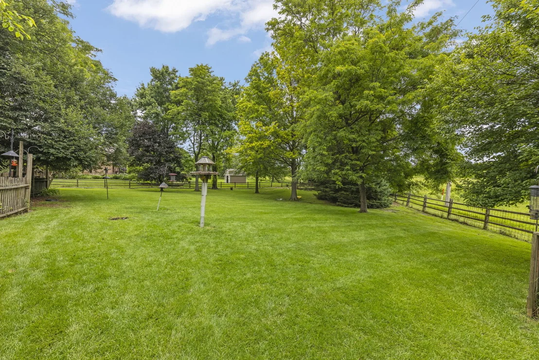 Photo of 8S765 Singletree Lane