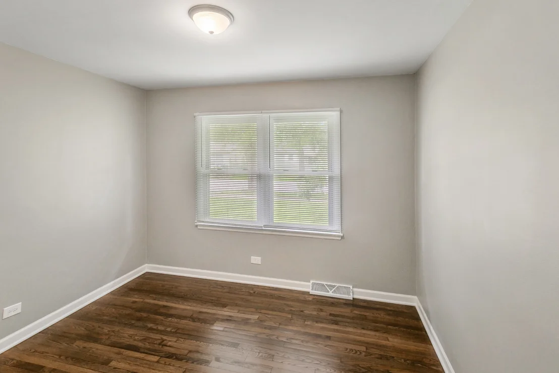 Photo of 15403 Cherry Lane