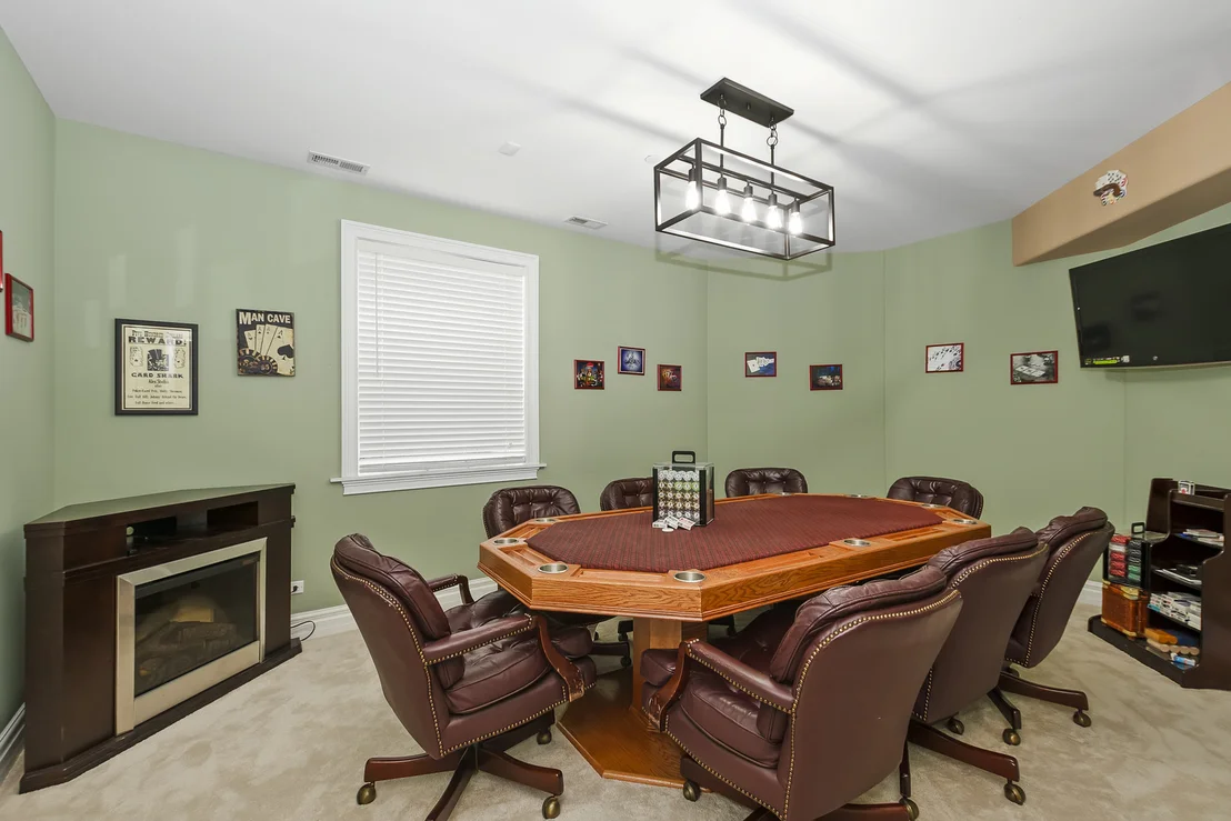 Photo of 2319 Douglas Avenue