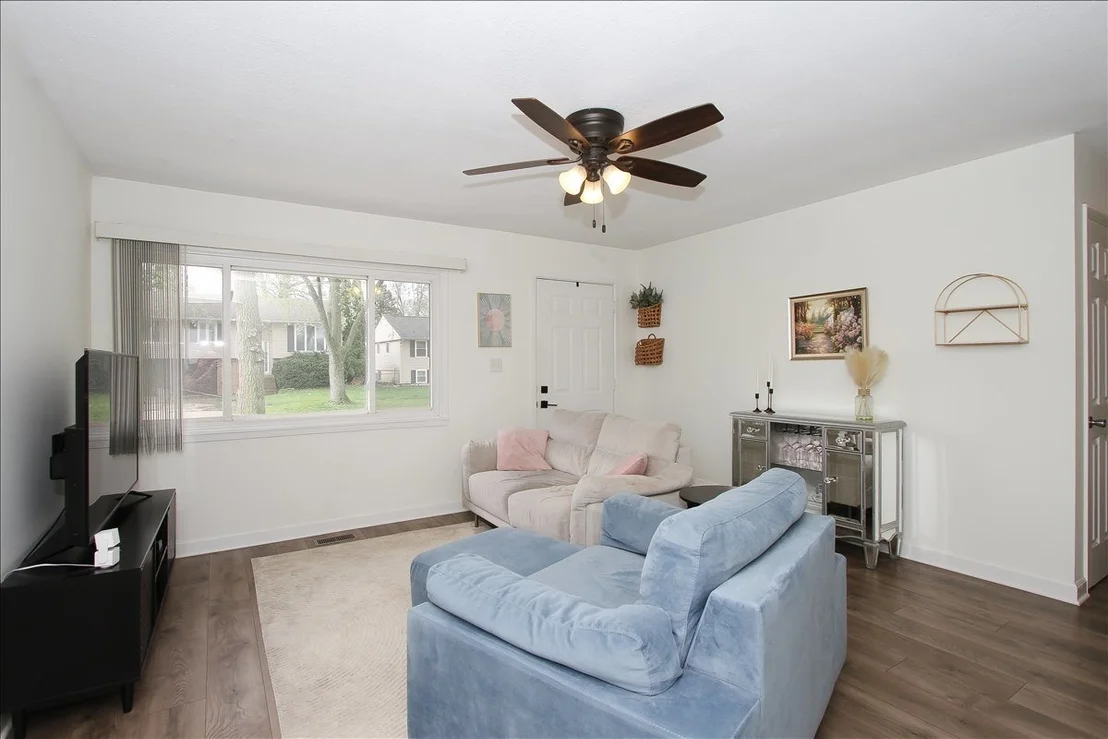 Photo of 814 Oriole Drive