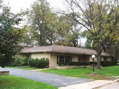 Photo of 919 Forestway Drive