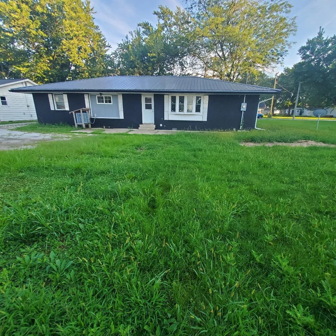 Photo of 204 3rd Street