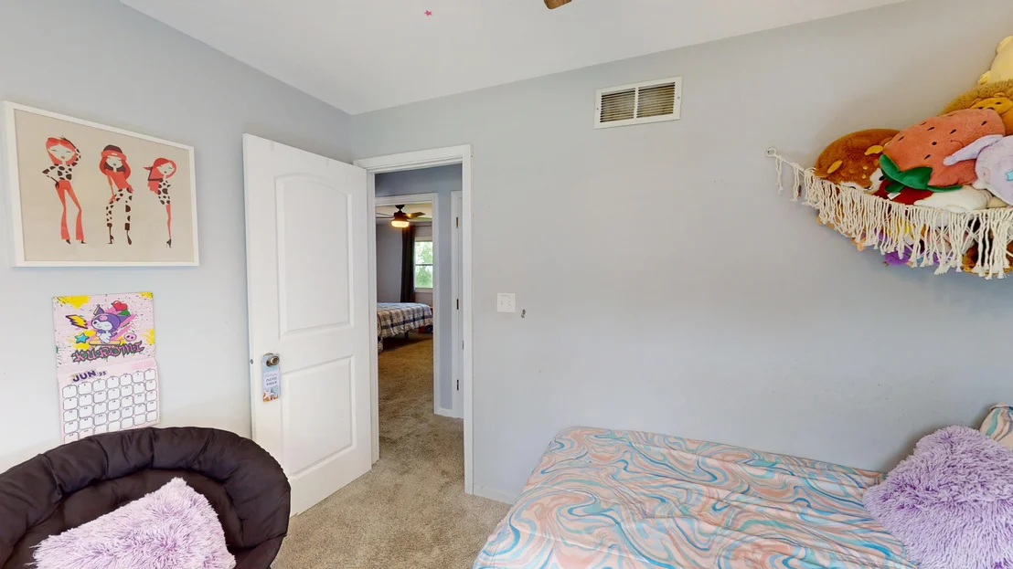 Photo of 11S556 Book Road