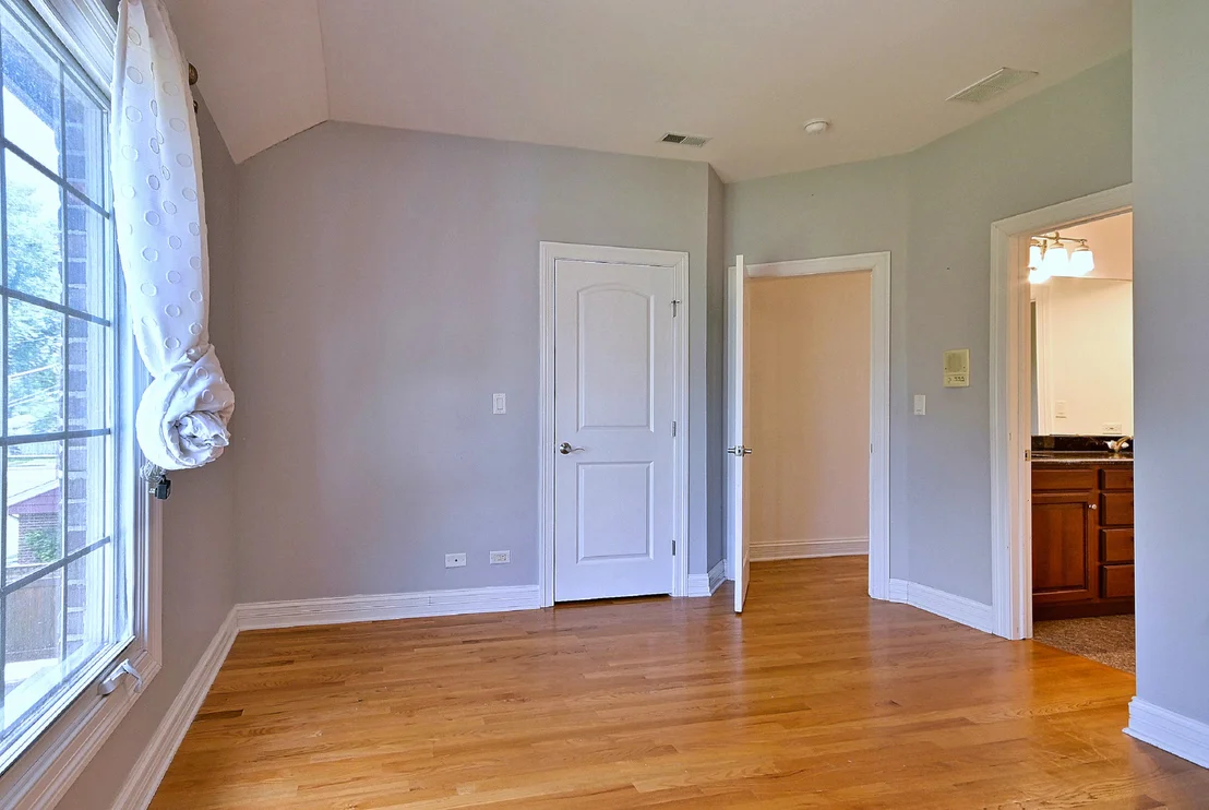 Photo of 1908 S HARRISON Street