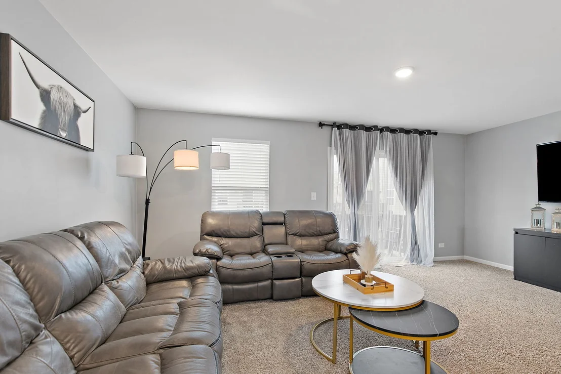 Photo of 2387 Alison Avenue