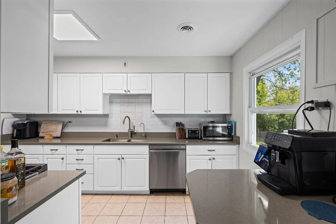 Photo of 1011 Beverly Drive