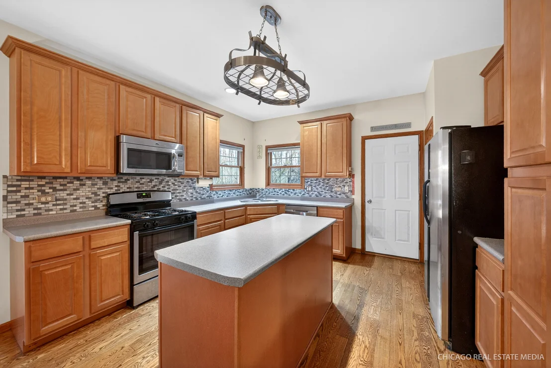 Photo of 25815 W Hilltop Drive