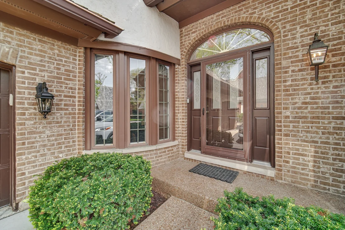 Photo of 968 Coventry Lane