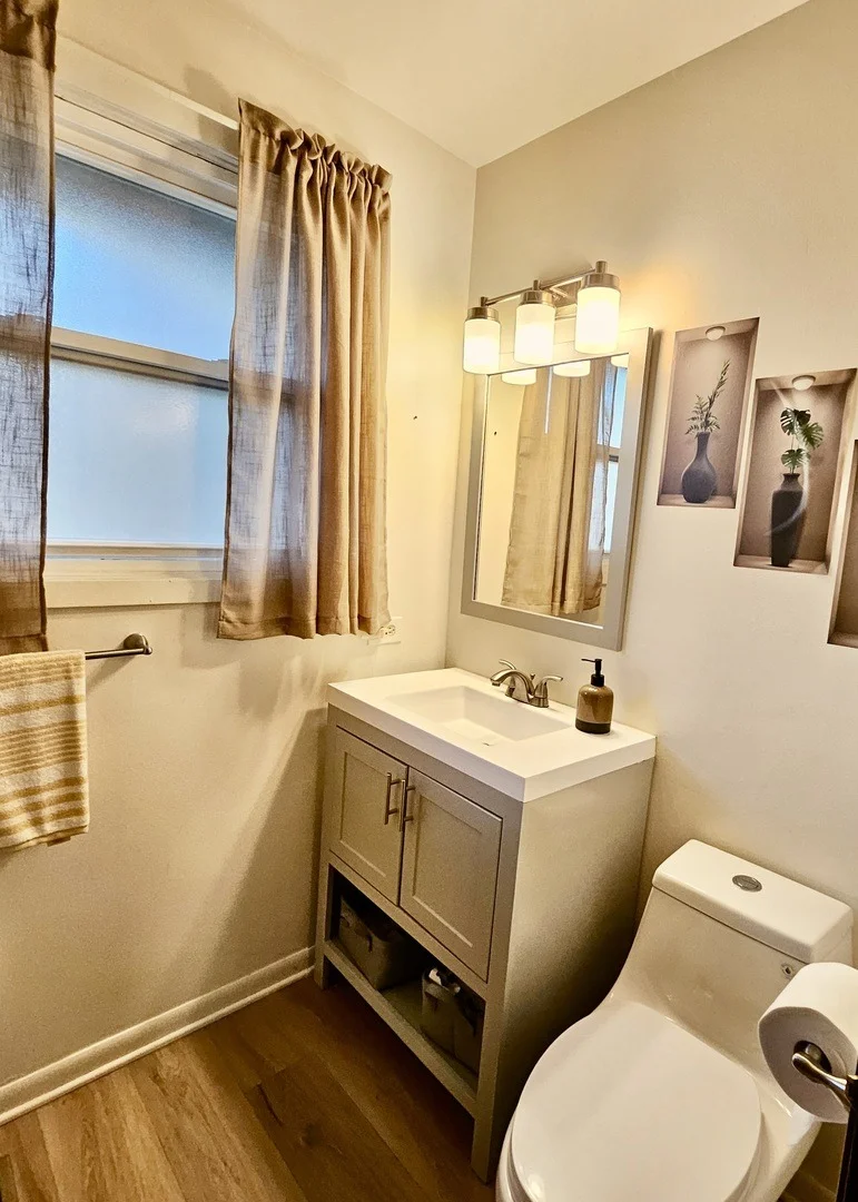 Photo of 829 Academy Avenue
