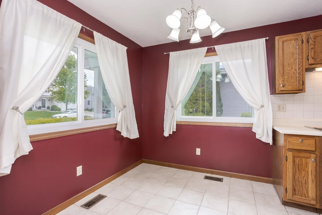Photo of 405 Carriage Hills Road