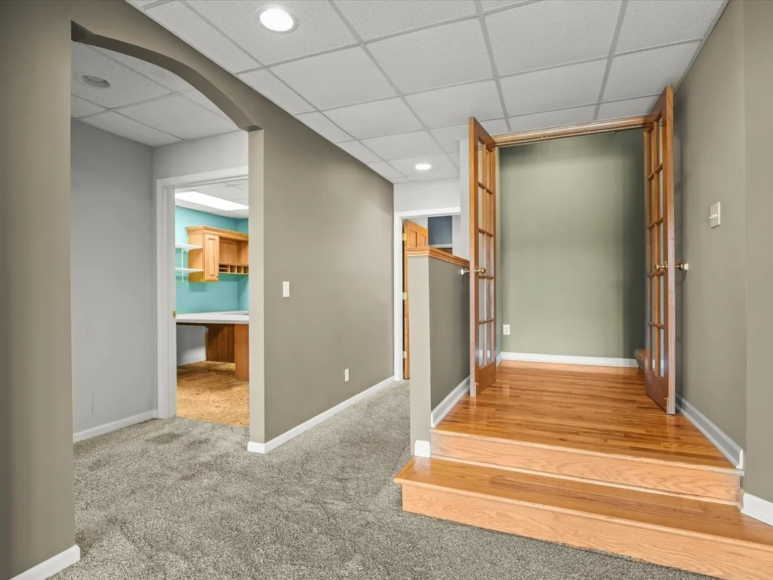 Photo of Unit 0 at 3729 Lakeview Drive