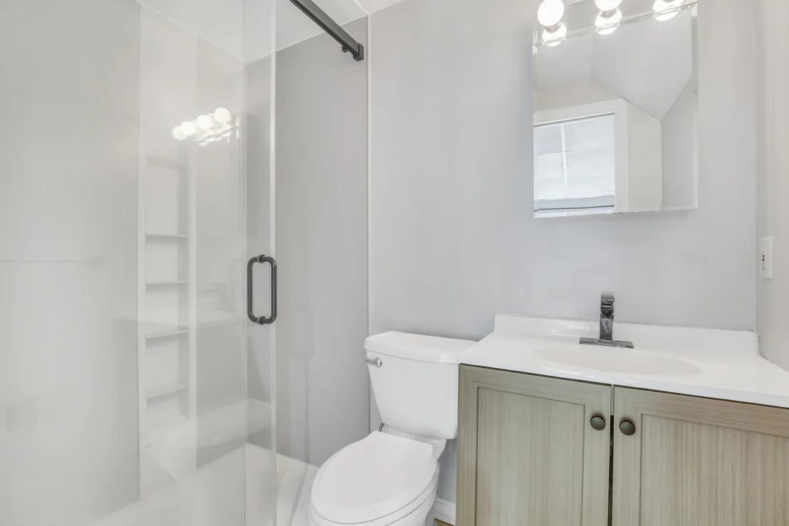 Photo of 227 Rainier Way