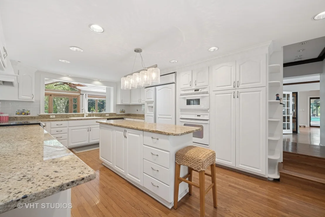 Photo of 153 Algonquin Road